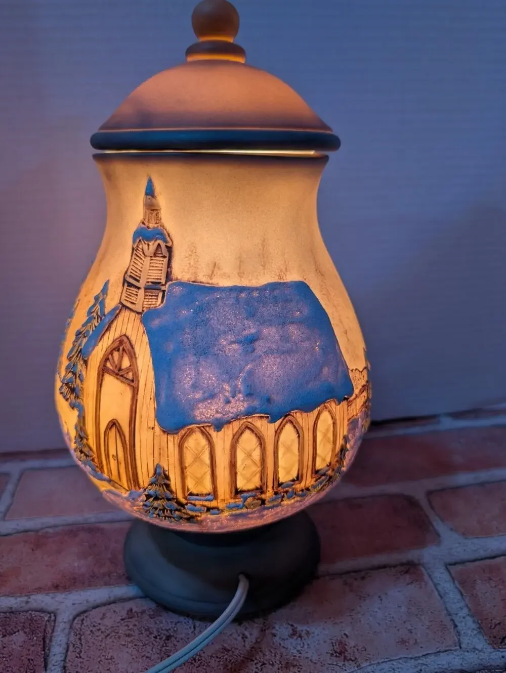 Vintage Hand Painted Ceramic Lamp Jar Light Snow Coverd Winter Church Home Scene